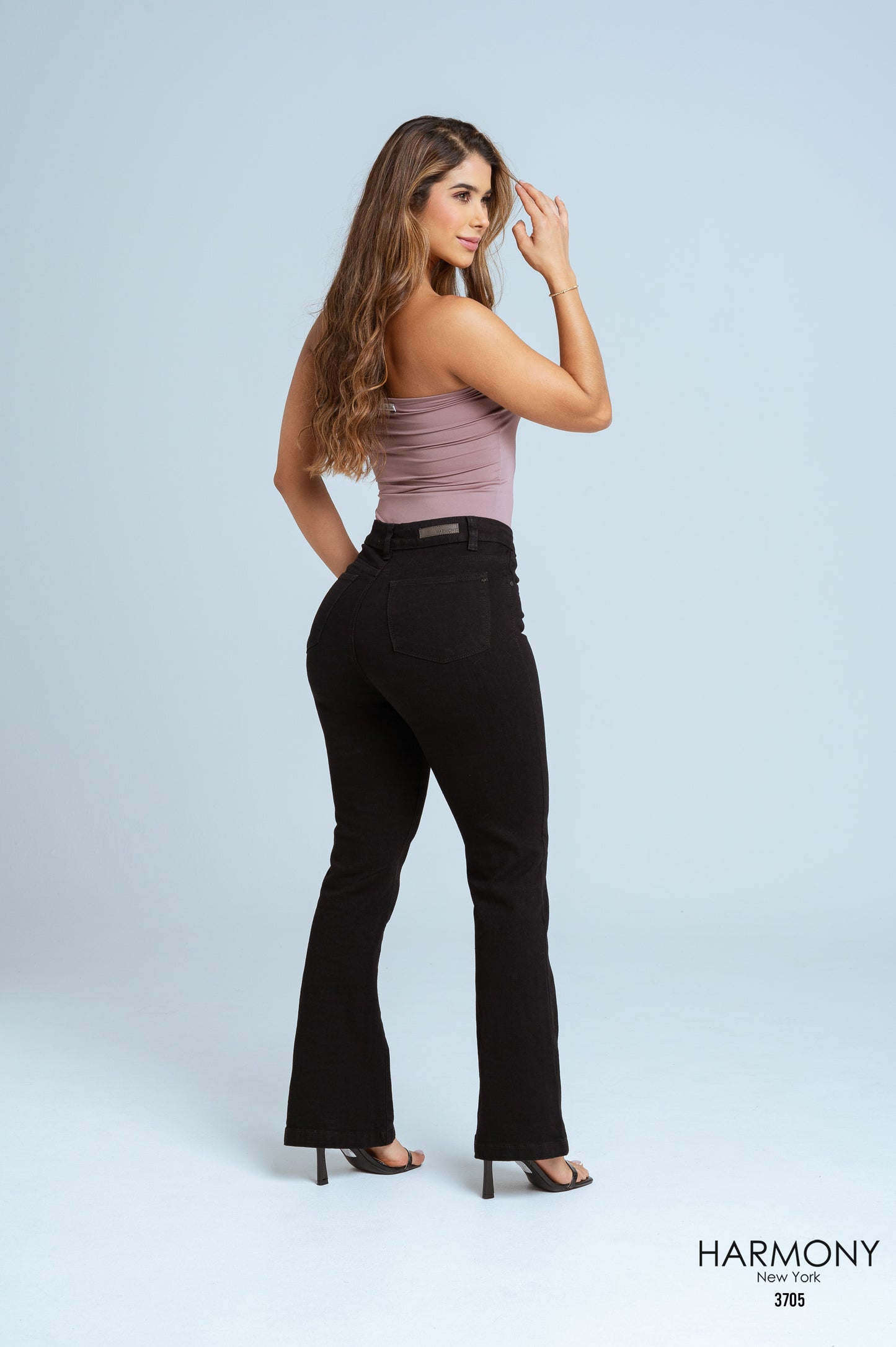 SoHo Black - Ref 3705