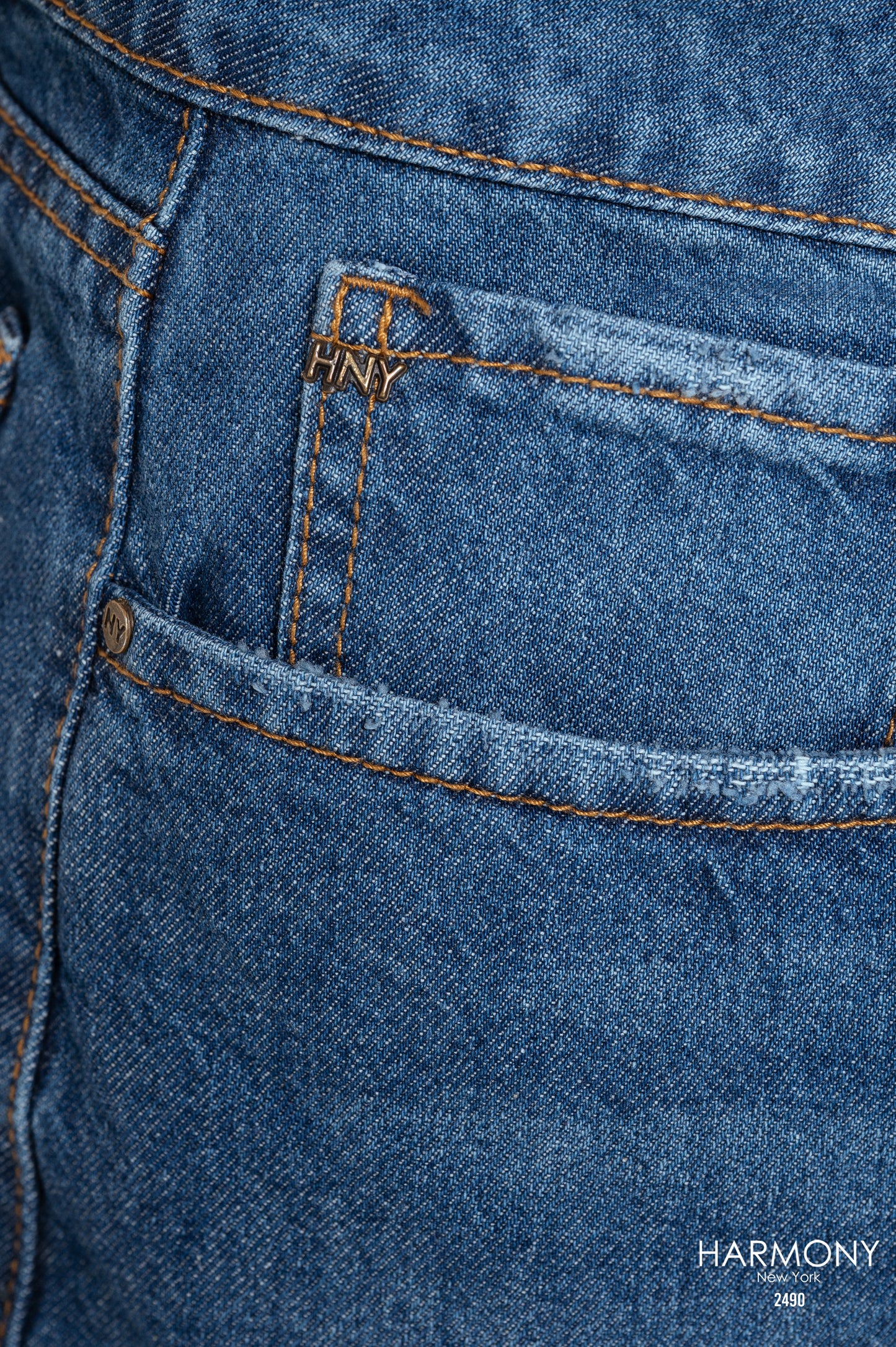 BERMNUDA HOMBRE - REF 2490