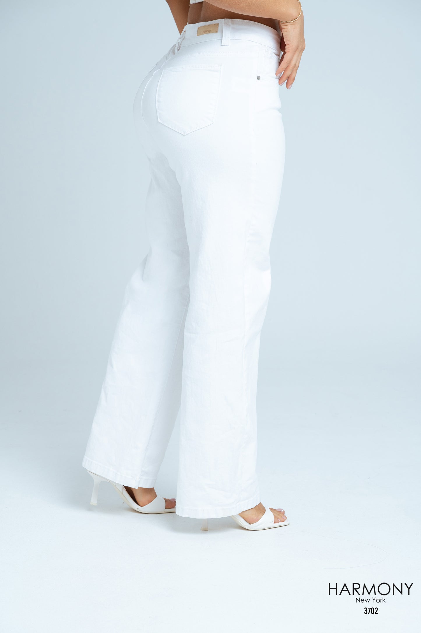 Tribeca Straight - Ref 3702